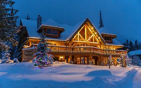 Vagabond Lodge At Kicking Horse